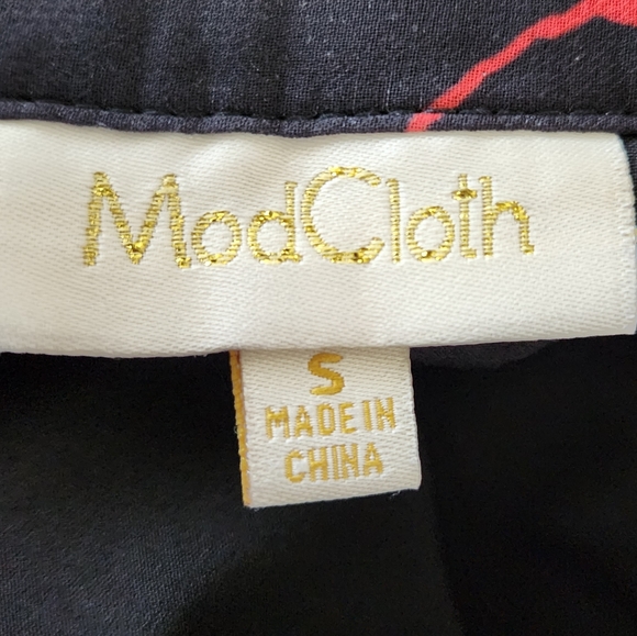 Modcloth Poppy Floral Pleated A-Line Chiffon Skirt - Picture 8 of 11